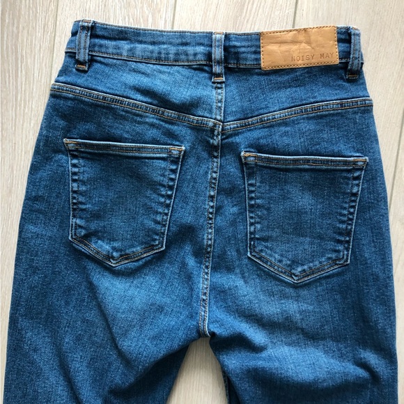 Noisy May High Rise Cropped Flare Jeans - Picture 9 of 14